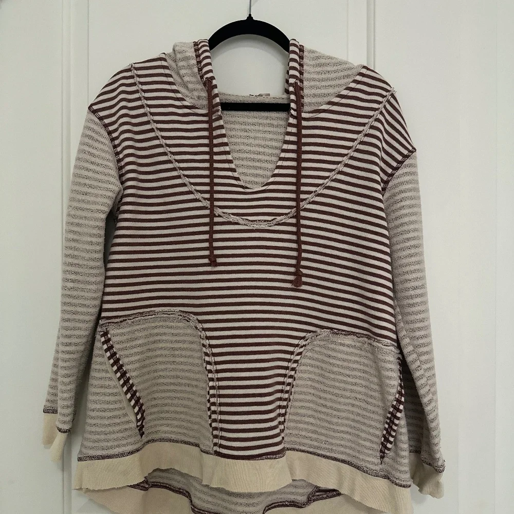 Free People-Walk the line Stripe Raw Hem Oversized Pullover (Size:XS) - Picture 1 of 3